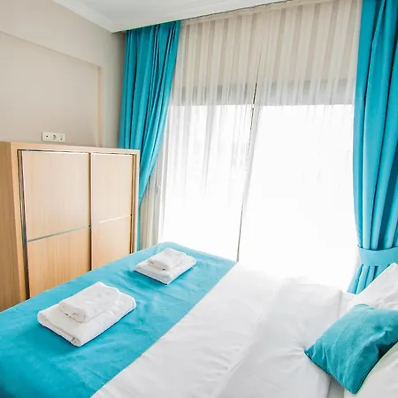 Aparthotel M *