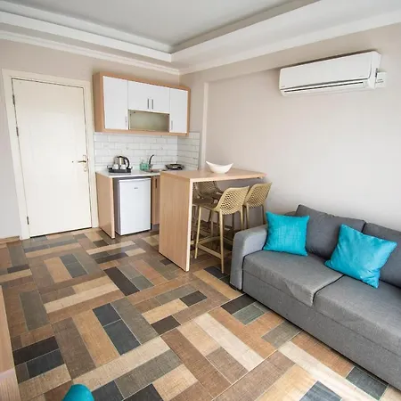 M Aparthotel 3*
