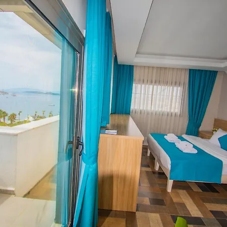 M Aparthotel *