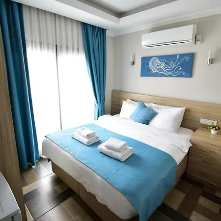 Aparthotel M *