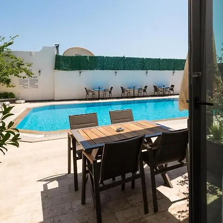 M Aparthotel